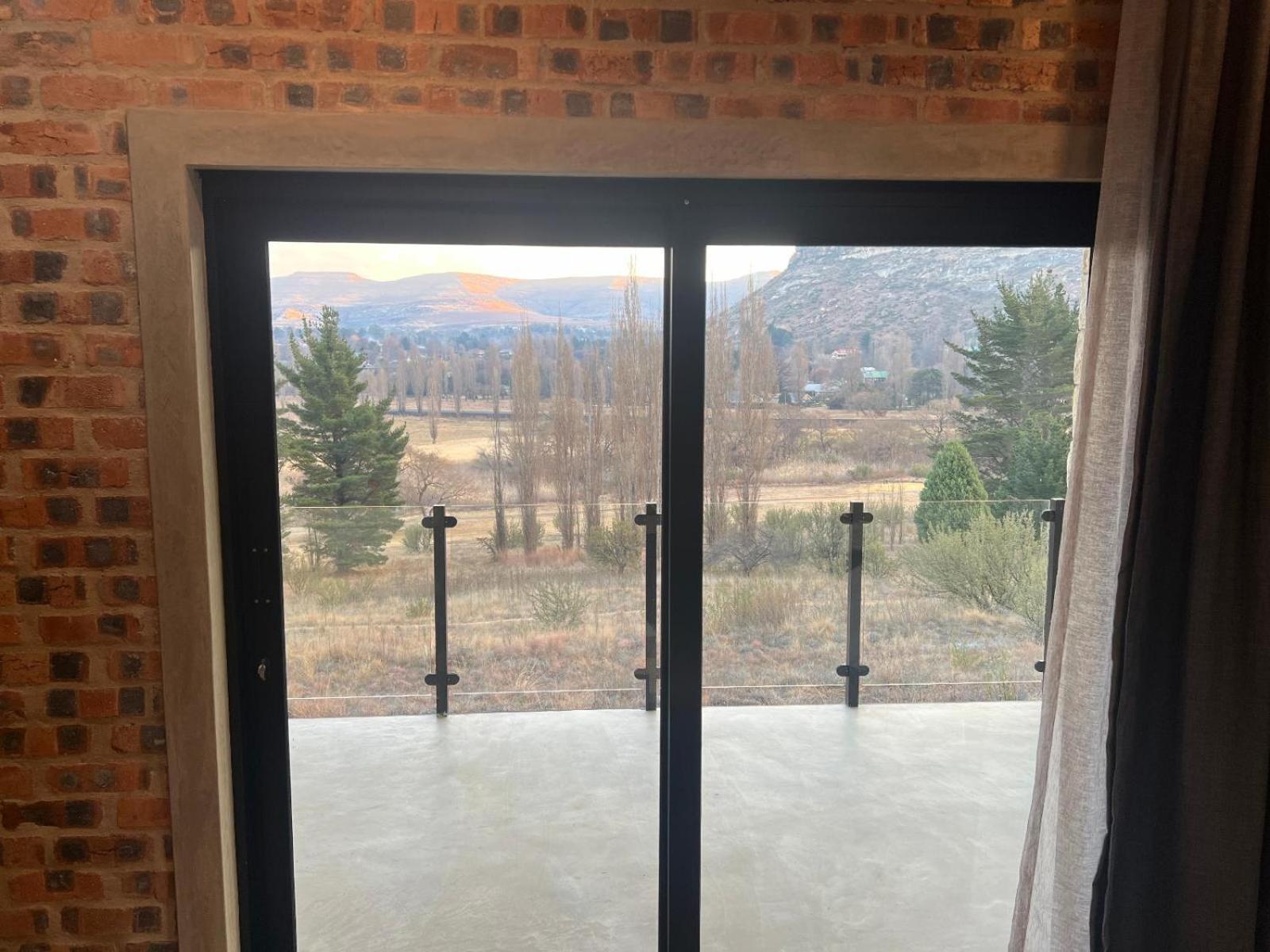 Golfers View @101 * Clarens